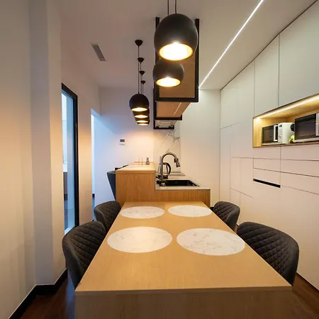 Konukevi Coliving Canteras Connect 3*